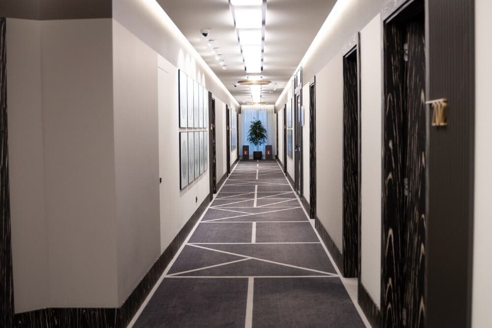 Commercial Carpet Tiles That Mean Business (and Still Feel Great Underfoot)