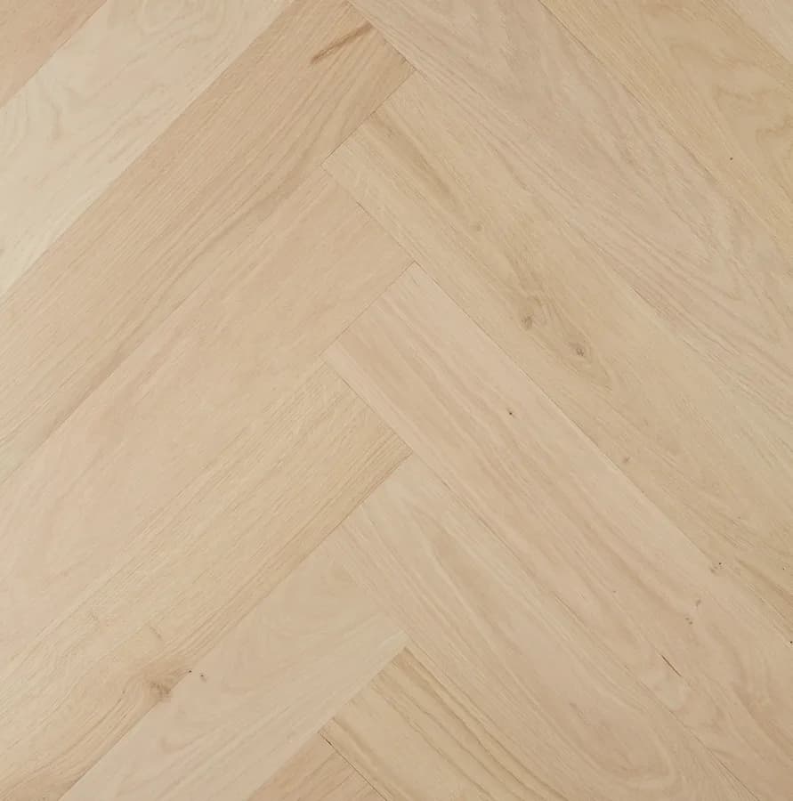 Herringbone Raw De Marque Oak flooring swatch