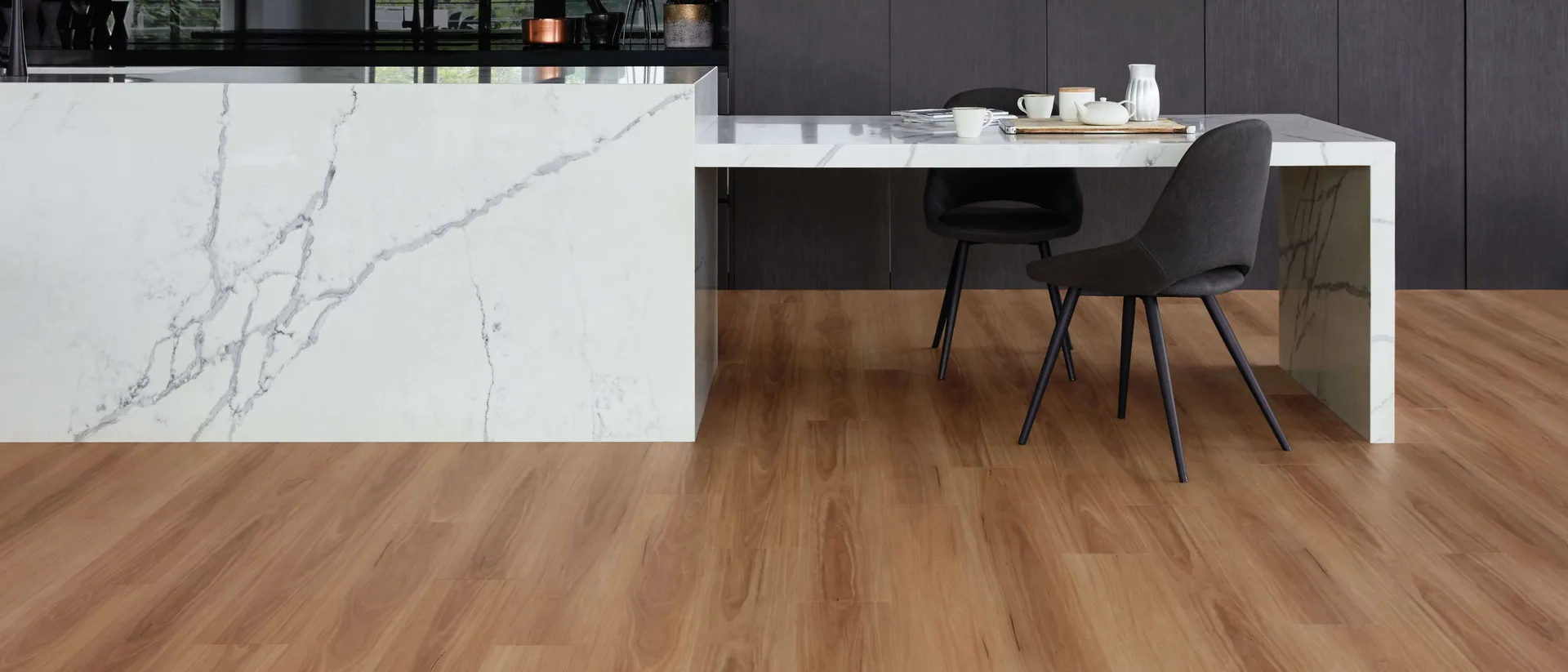 Easi-Plank hybrid flooring in Blackbutt through an open-plan kitchen and dining area