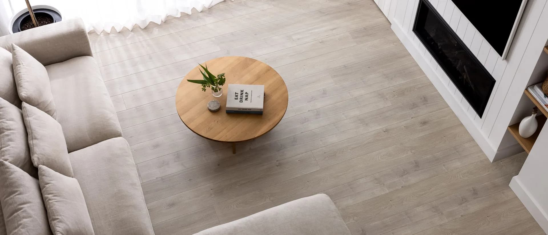 Oakleaf Laminate — living room, sofa and TV niche, pale oak