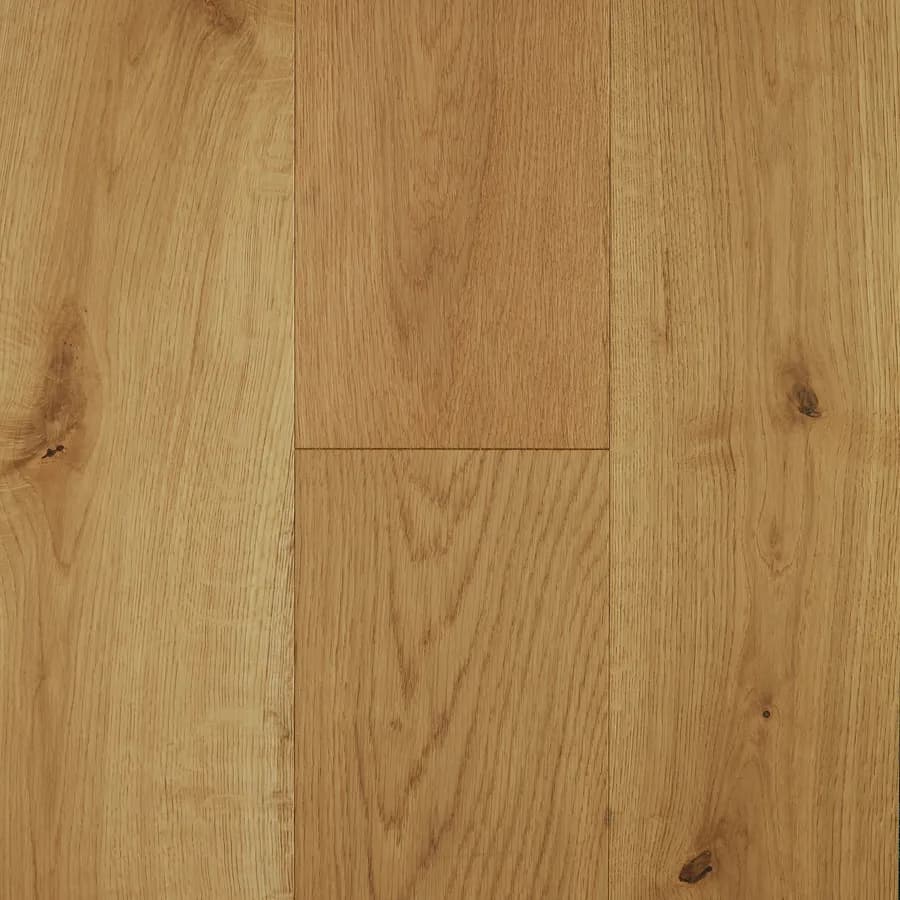 Avola Natural Prestige Oak flooring swatch