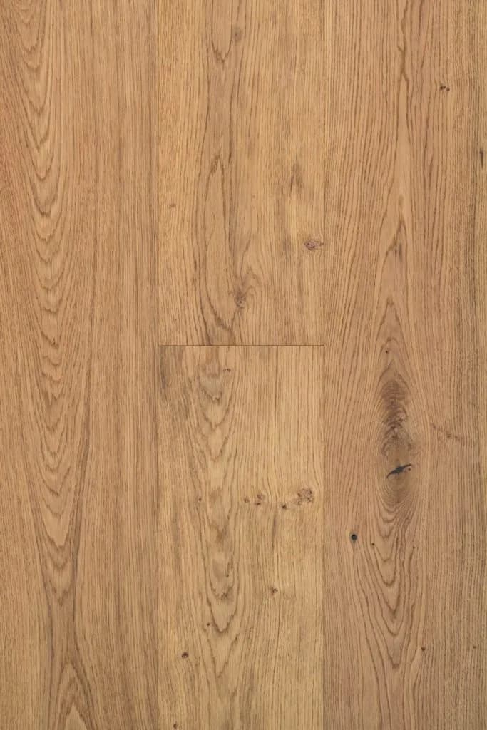 Light Tan European Oak flooring swatch